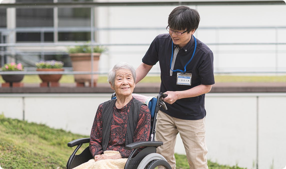 未来の介護をともに創ろう